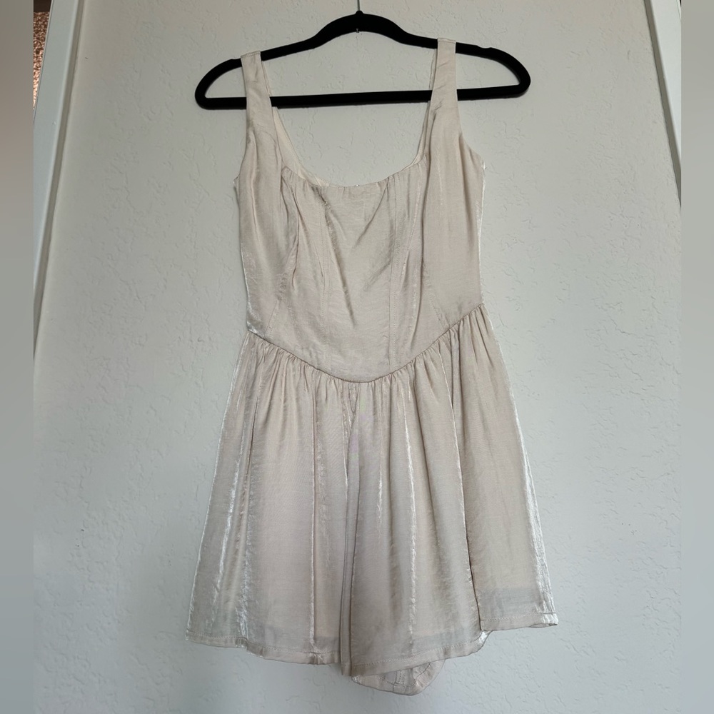 NWT Princess Polly Judson Romper in Cream